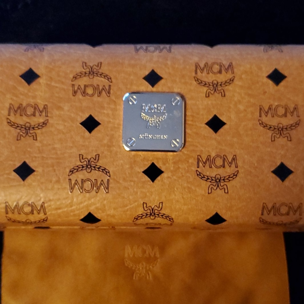 MCM sunglasses